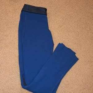 Lululemon yoga pants